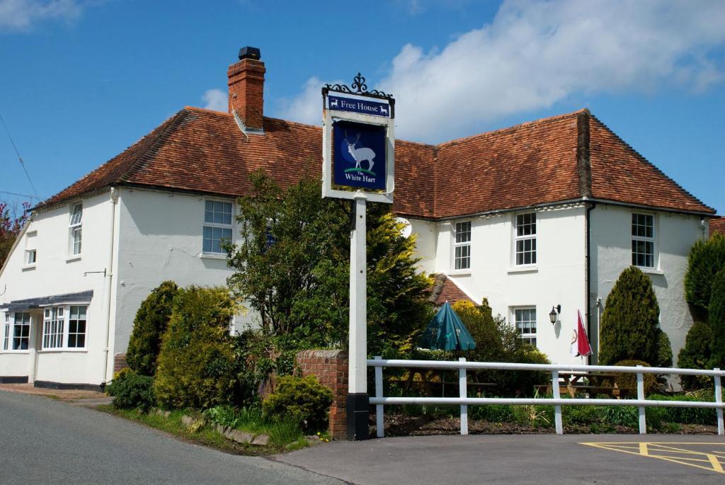 The White Hart Inn ニューベリー エクステリア 写真